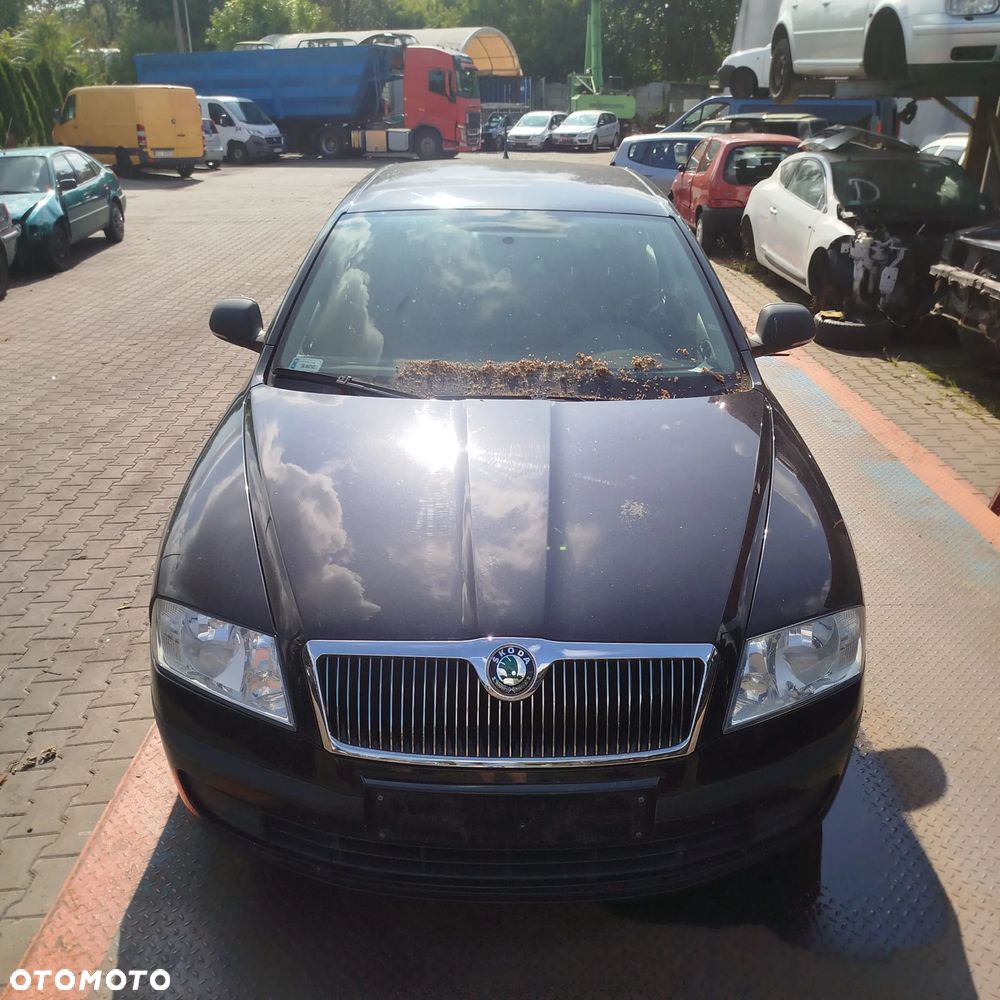 Skoda Octavia 2 na części .