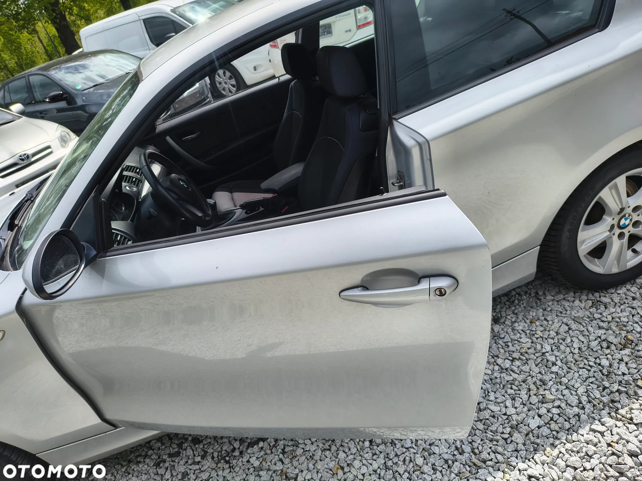 BMW Seria 1 118d DPF - 15