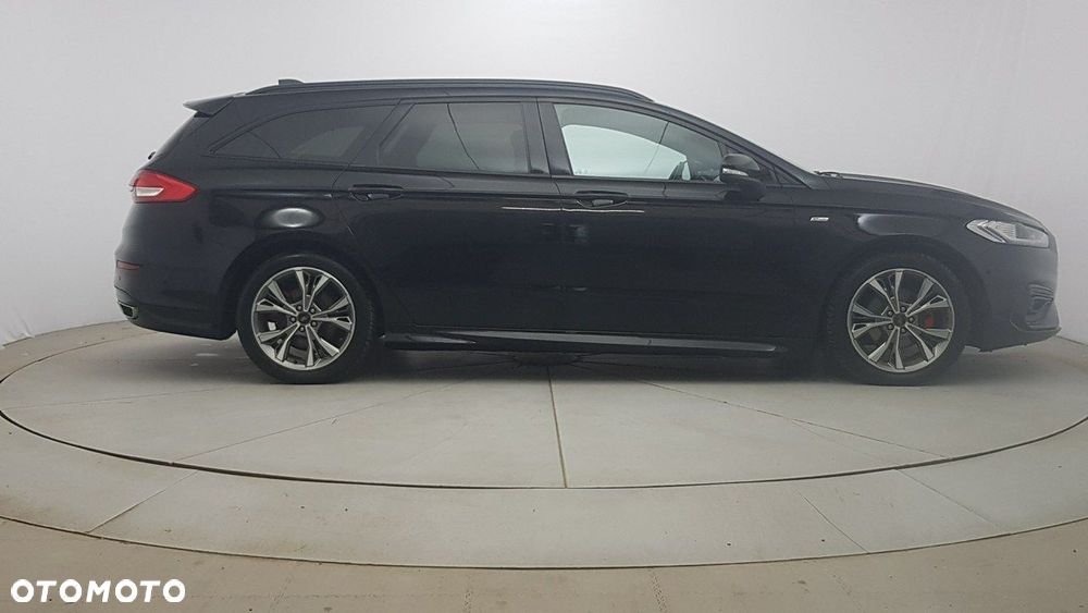 Ford Mondeo - 8