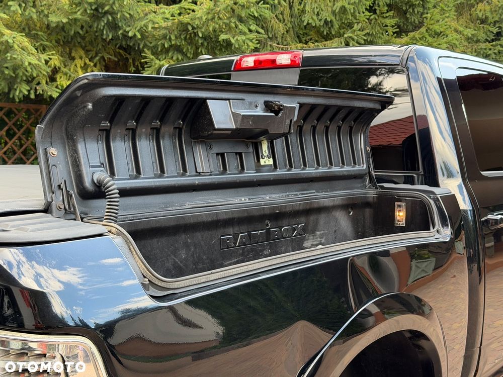 Dodge RAM - 15