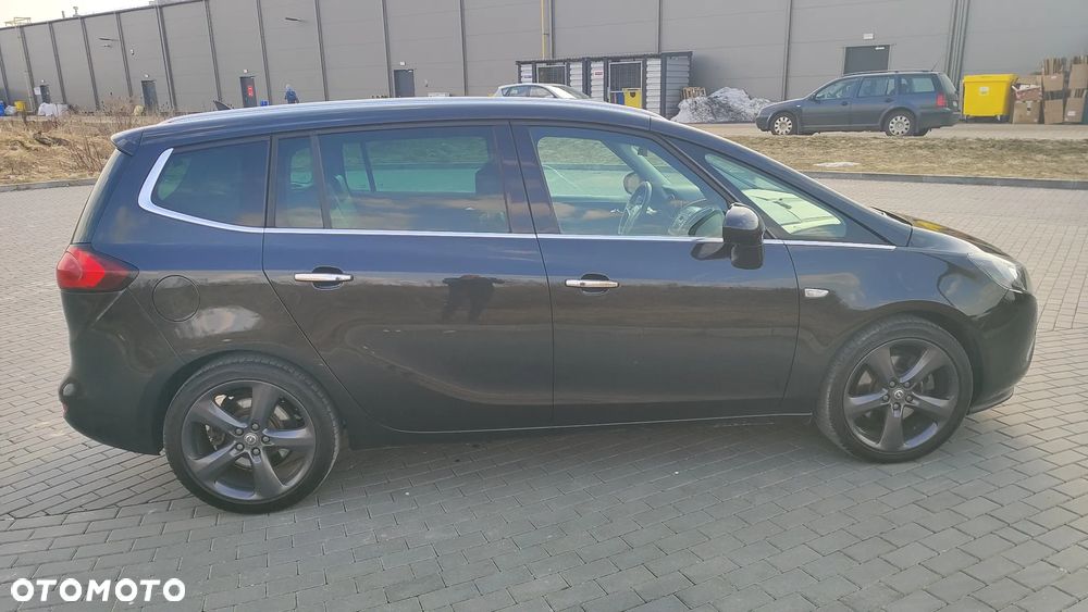 Opel Zafira - 7