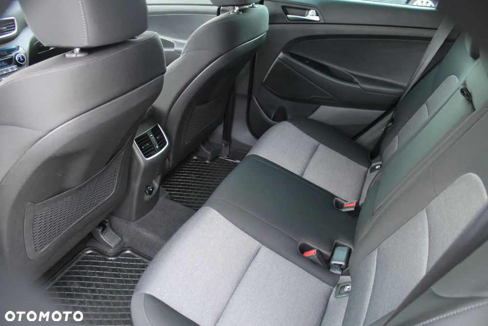 Hyundai Tucson 1.6 GDi Comfort 2WD - 12