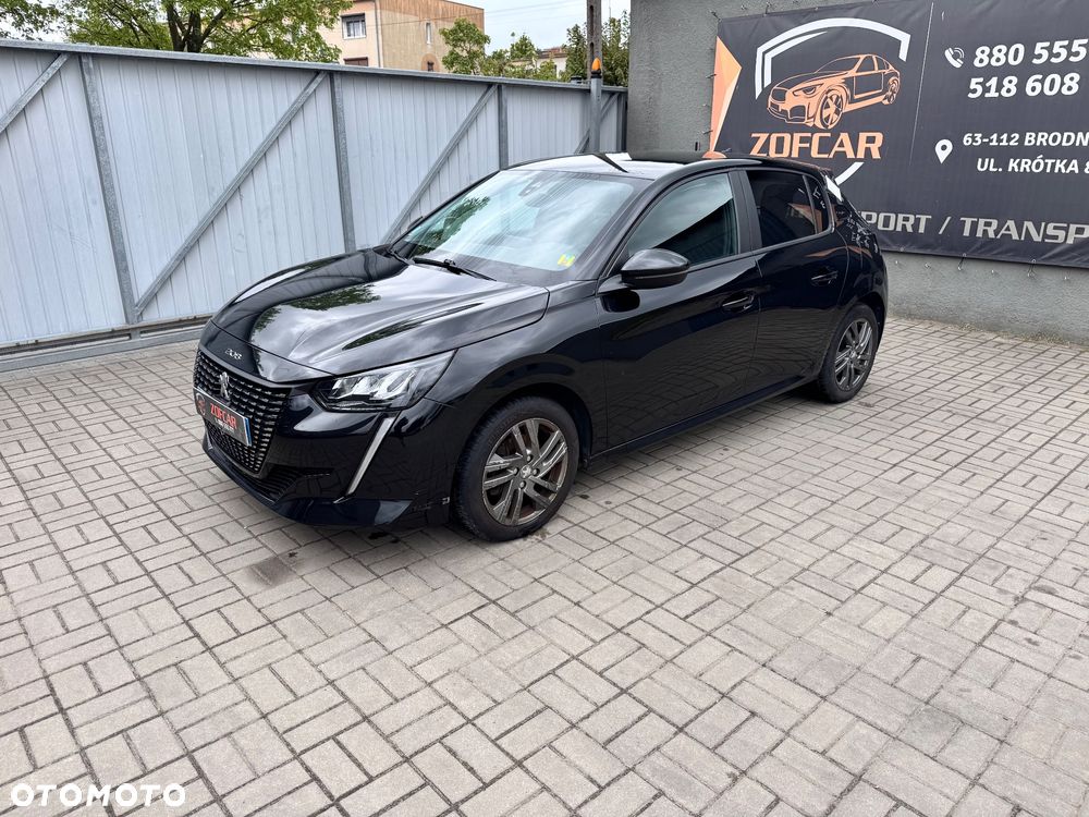 Peugeot 208 - 1