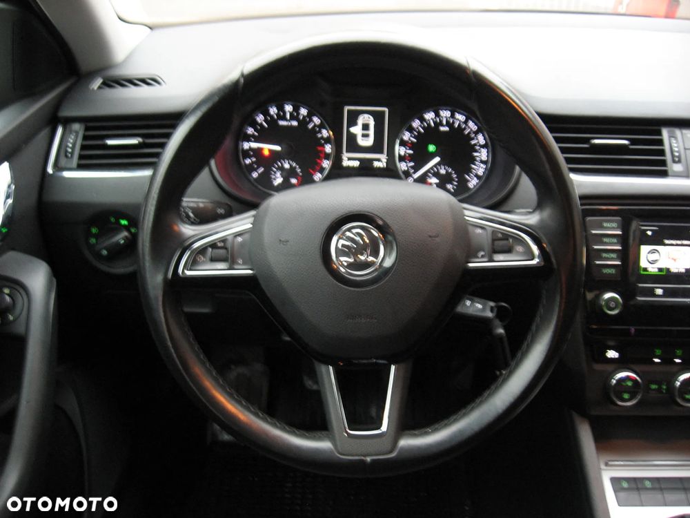 Skoda Octavia - 16