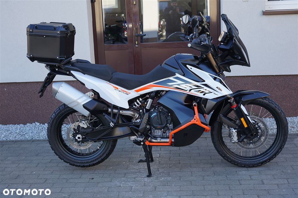 KTM Adventure - 3