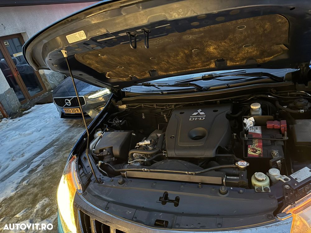 Mitsubishi L200 Double Cab M/T Instyle - 9