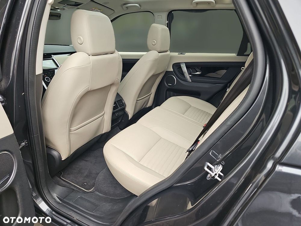 Land Rover Discovery Sport 2.0 D200 mHEV SE - 14