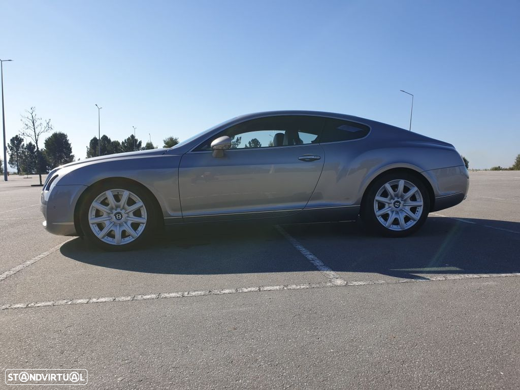 Bentley Continental GT - 10