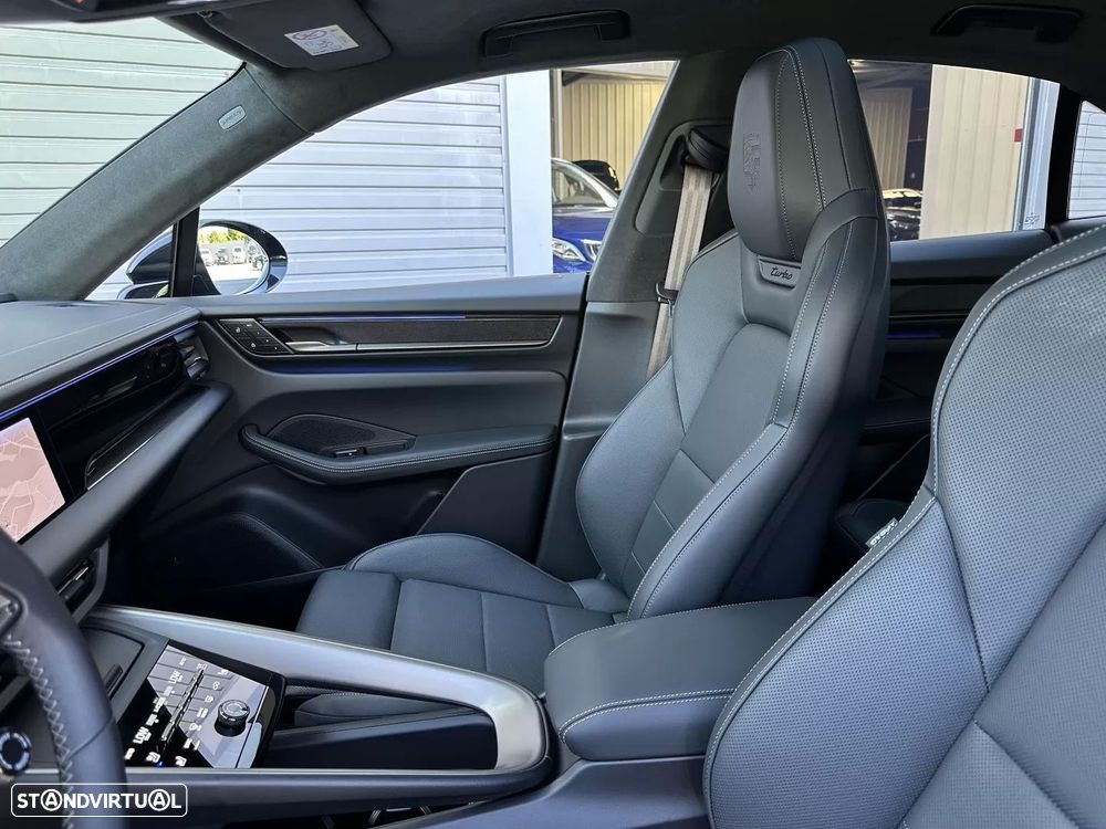 Porsche Macan Electric Turbo - 55