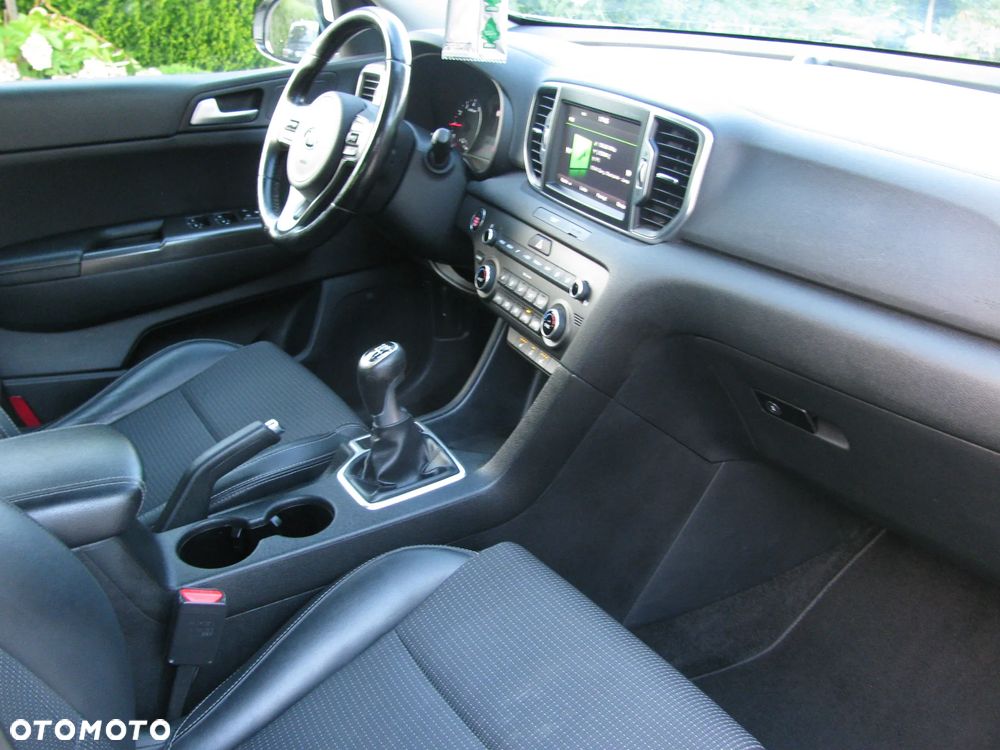 Kia Sportage 1.6 GDI 2WD Attract - 19