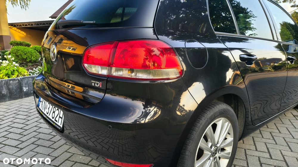 Volkswagen Golf - 28