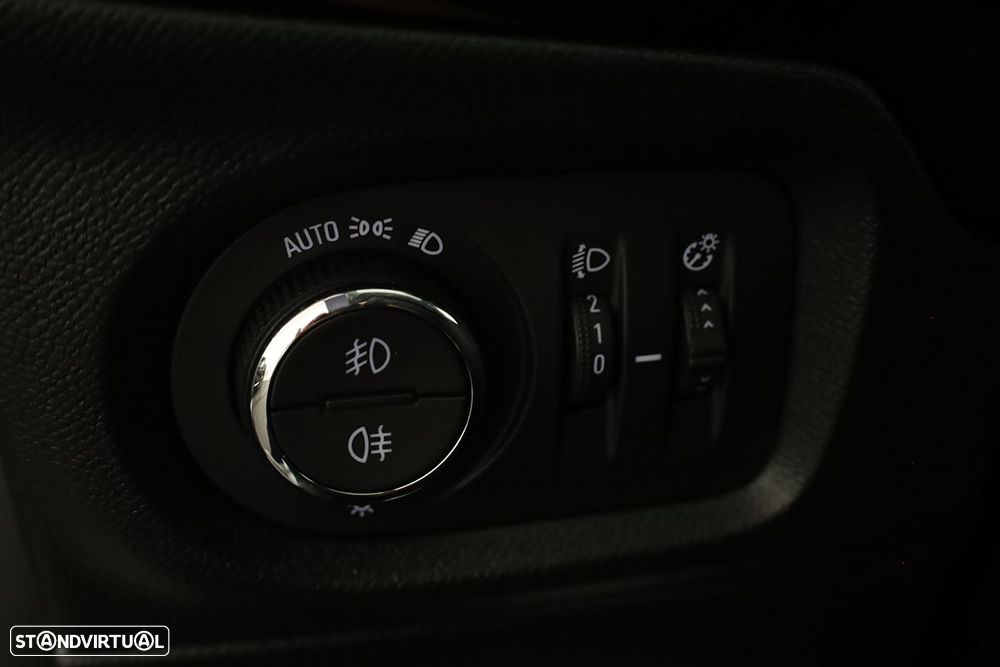 Opel Corsa 1.2 T - 17