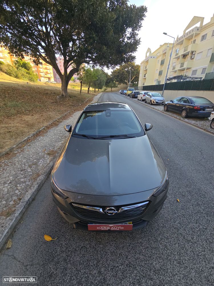 Opel Insignia 1.6 CDTI executive S/S - 33