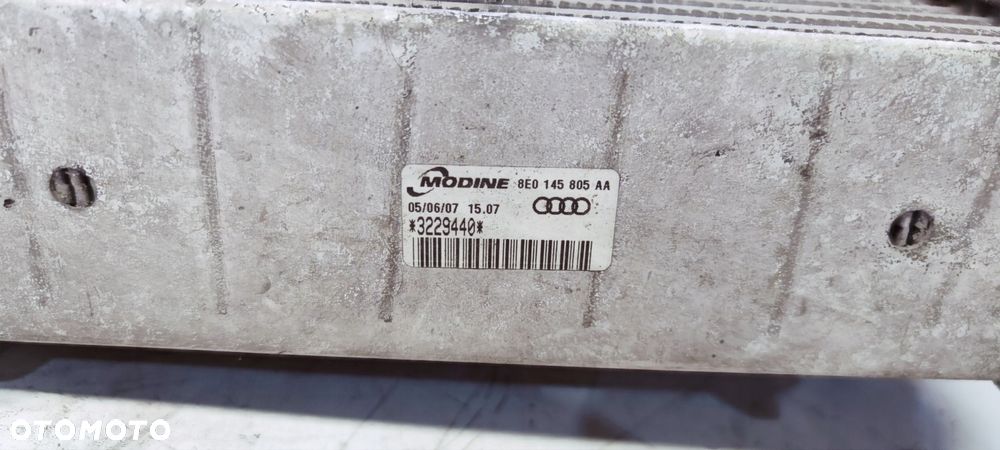 CHŁODNICA INTERCOOLER AUDI A4 B7 8E0145805AA - 6