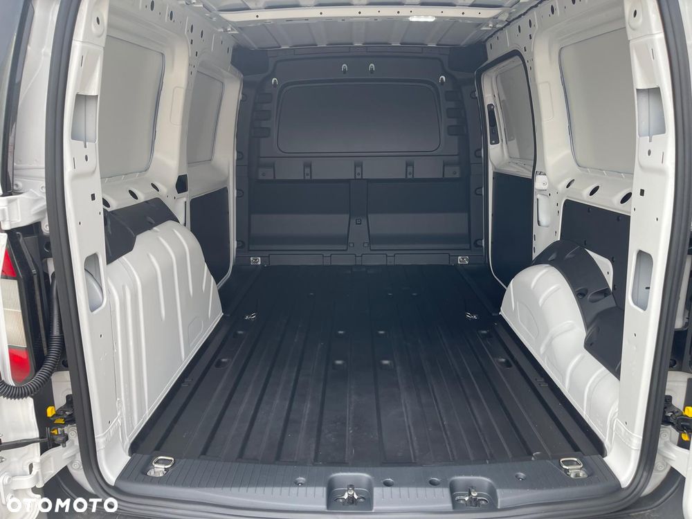 Volkswagen Caddy Cargo Maxi - 12
