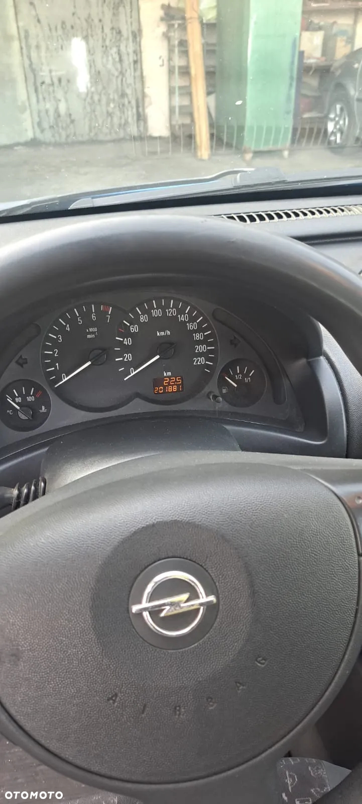 Opel Corsa 1.2 16V Comfort - 5