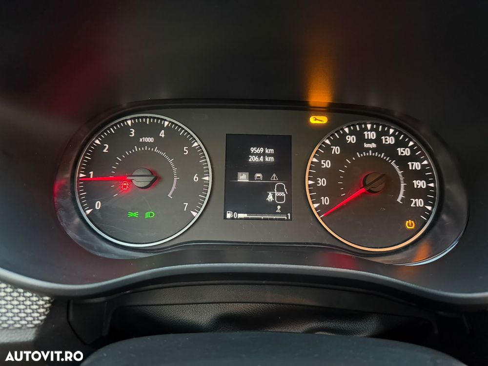 Dacia Sandero - 11