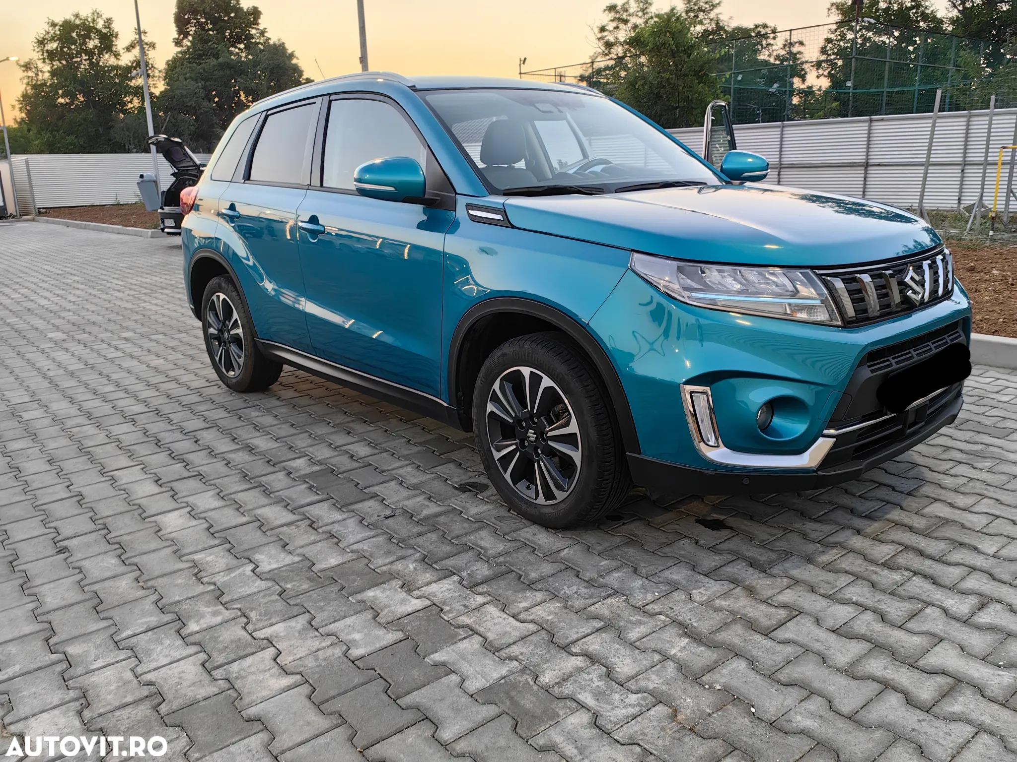 Suzuki Vitara 1.4 Boosterjet AllGrip MHEV Passion - 5