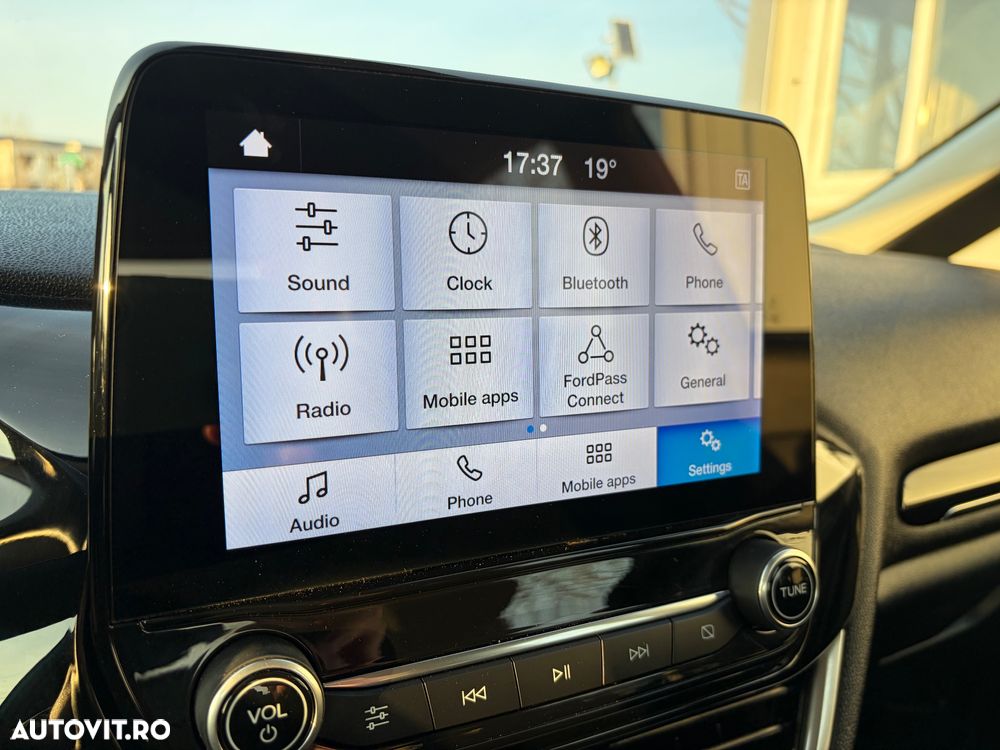 Ford Fiesta 1.0 EcoBoost mHEV Trend Connected - 21