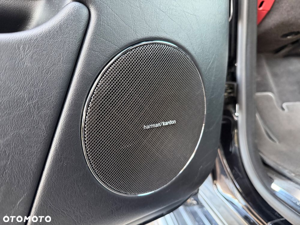 Mercedes-Benz Klasa G 63 AMG AMG SPEEDSHIFT 7G-TRONIC - 28