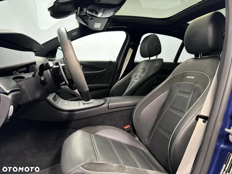 Mercedes-Benz Klasa E AMG 63 S 4-Matic+ - 12