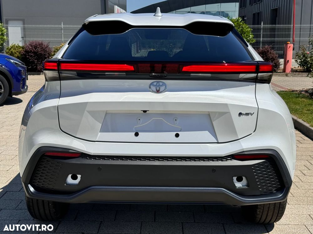 Toyota C-HR 2.0 HEV 180 CP 4x2 CVT Dynamic - 6