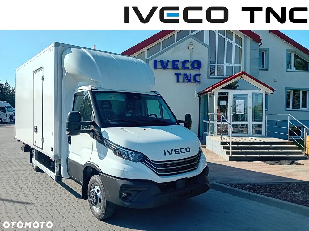 Iveco DAILY 50C18HA8Z 3.0 180KM Hi-Matic Kontener + Winda 1000kg
