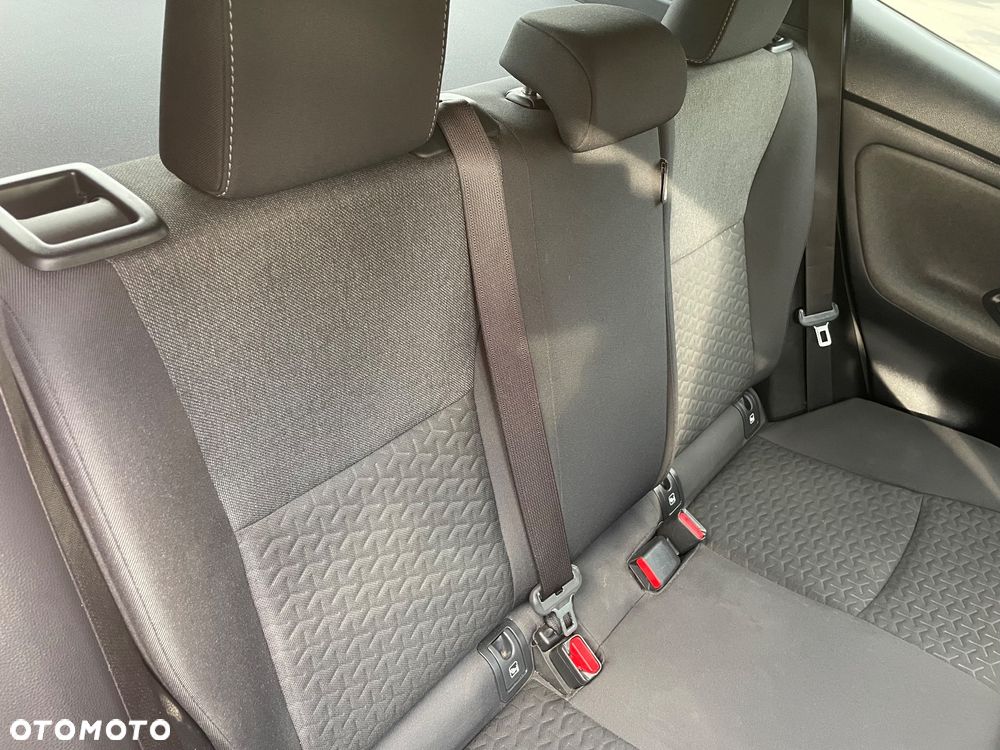 Toyota Yaris Cross - 16