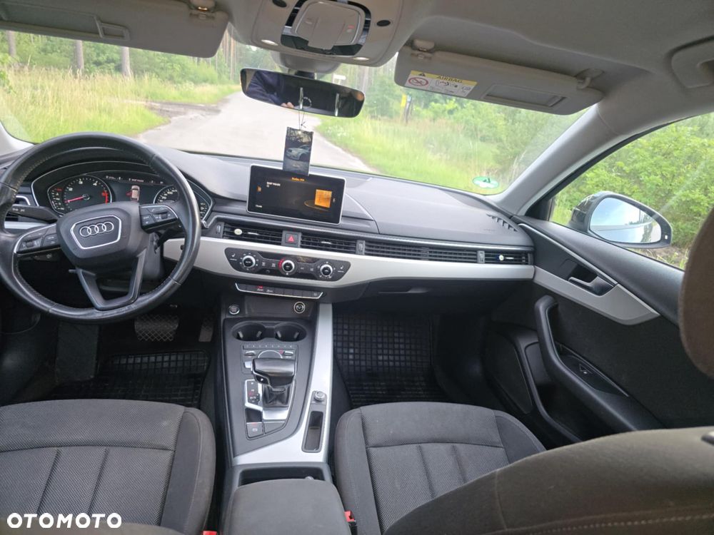Audi A4 Avant - 13