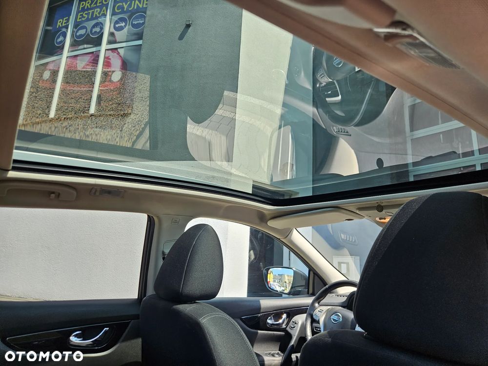 Nissan Qashqai 1.2 DIG-T Tekna EU6 - 12