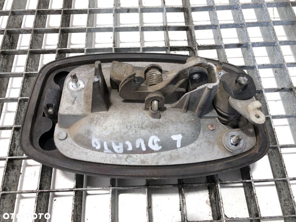 KLAMKA ZEWNĘTRZNA LEWY PRZÓD  FIAT DUCATO Autobus (250_) 2006 - 2022 120 Multijet 2,3 D 88 kW [120 - 2