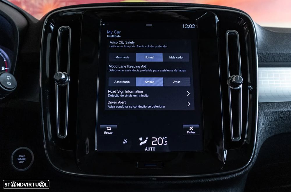 Volvo XC 40 2.0 D3 Momentum Plus Geartronic - 18