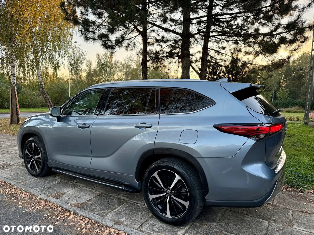 Toyota Highlander 2.5 Hybrid Executive Style - 11