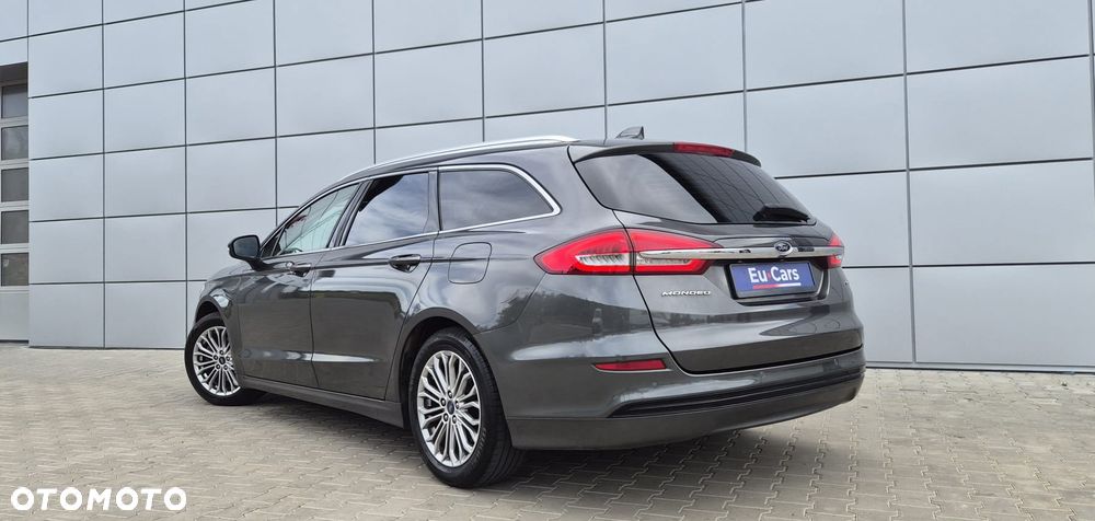 Ford Mondeo 2.0 Hybrid Titanium - 10