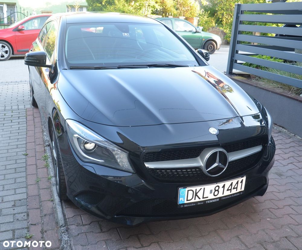 Mercedes-Benz CLA 180 - 1