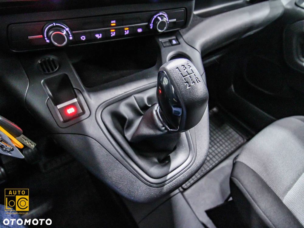 Citroën BERLINGO LONG FURGON - 19