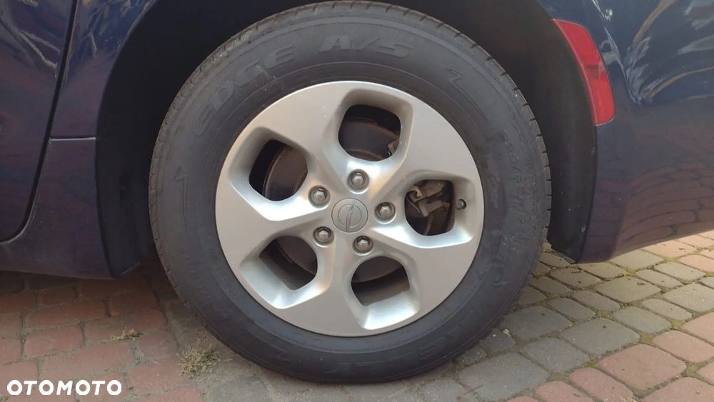 Chrysler Pacifica - 30