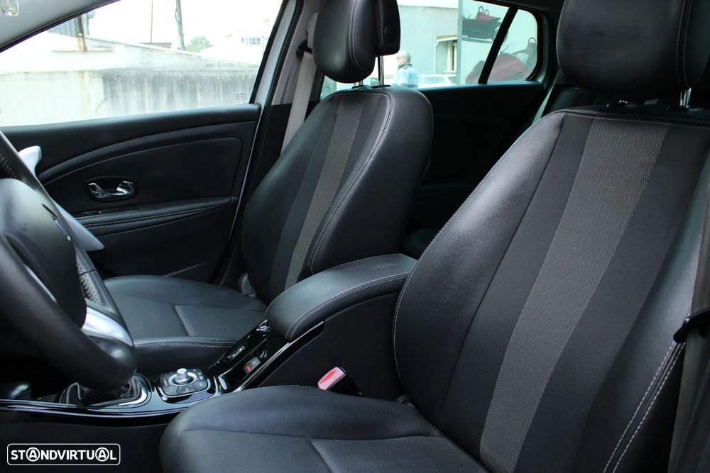 Renault Mégane Sport Tourer 1.5 dCi Bose Edition SS - 38