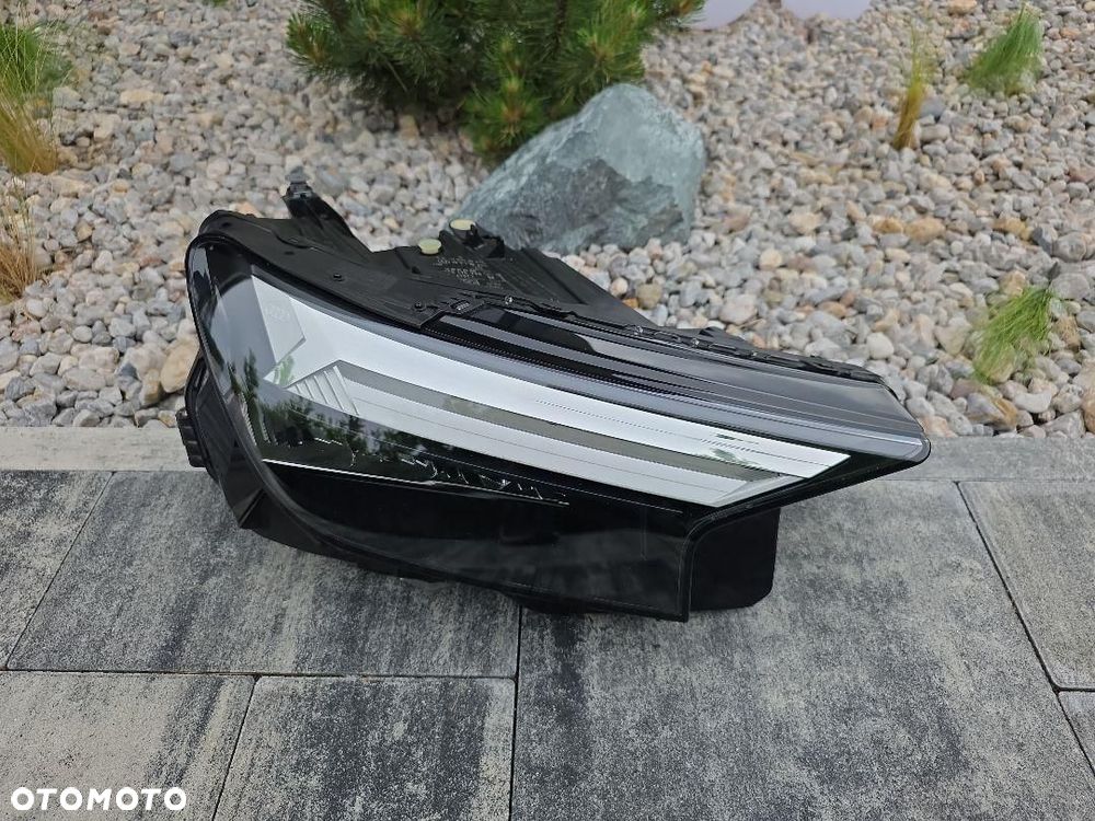 AUDI Q4 E-TRON 89A Lampa prawa przód Kompletna Full Led Basic Led 89A941034 - 2