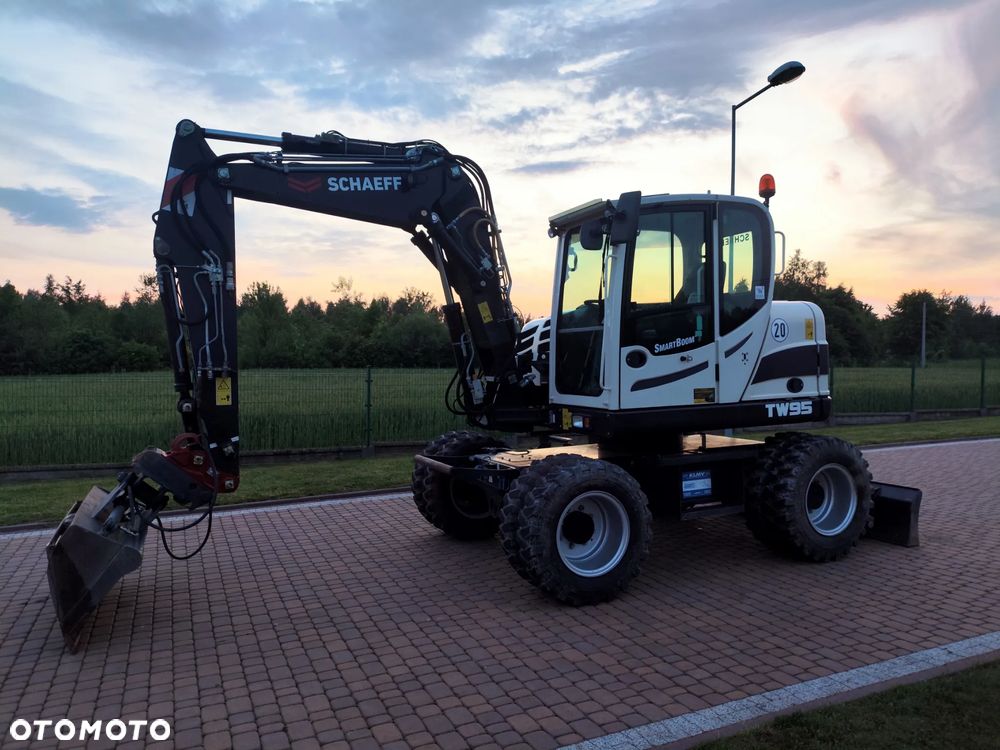 Schaeff TEREX / TW 95 / JAK NOWA /BEZ DPF I ADBLUE / 4000 MTG / KOPARKA KOŁOWA - 1