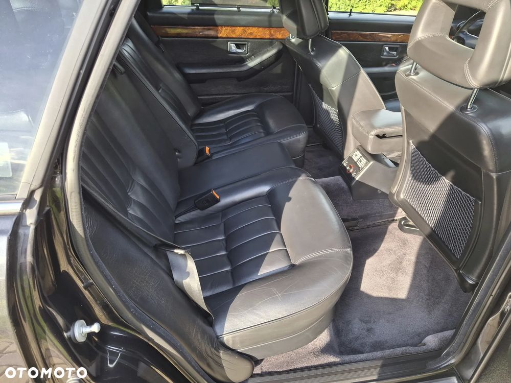 Audi V8 4.2 - 16