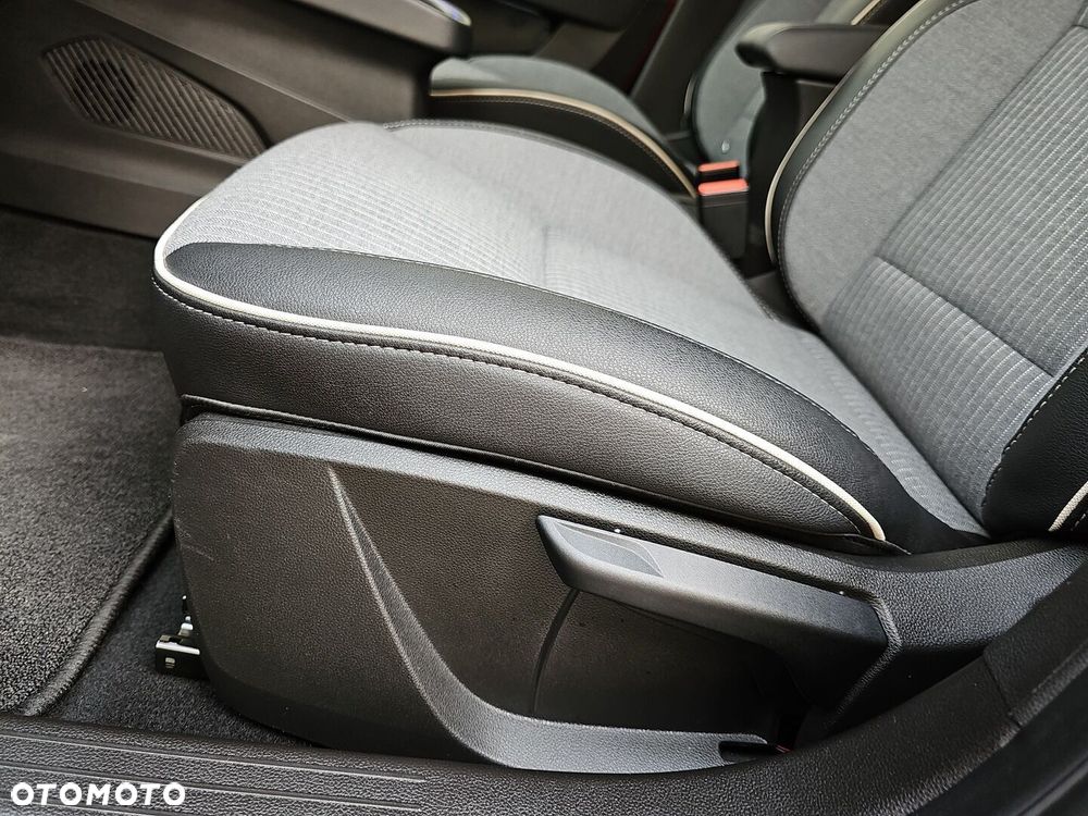 Renault Clio - 31