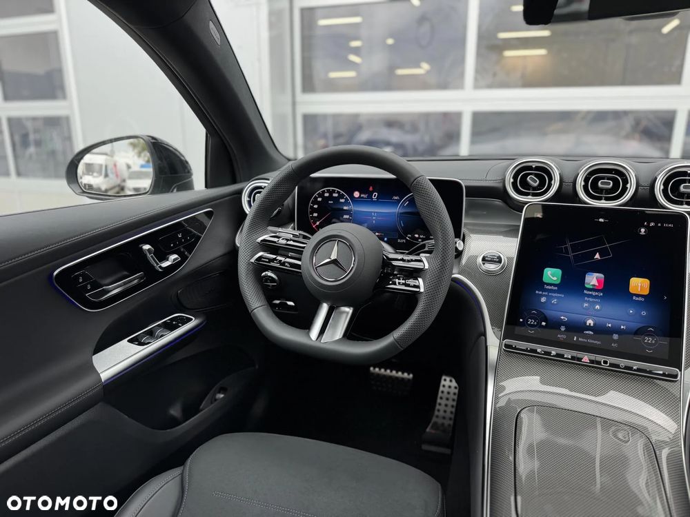 Mercedes-Benz GLC 300 e 4-Matic AMG Line - 14