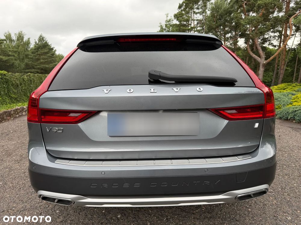 Volvo V90 Cross Country D5 AWD Pro - 12