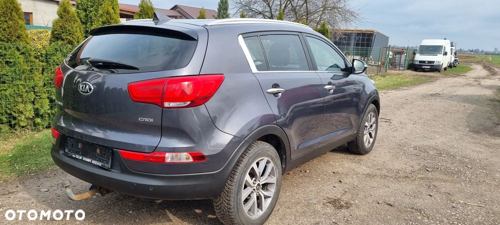 Kia Sportage 1.7 CRDI 2WD ISG Dream-Team Edition - 4