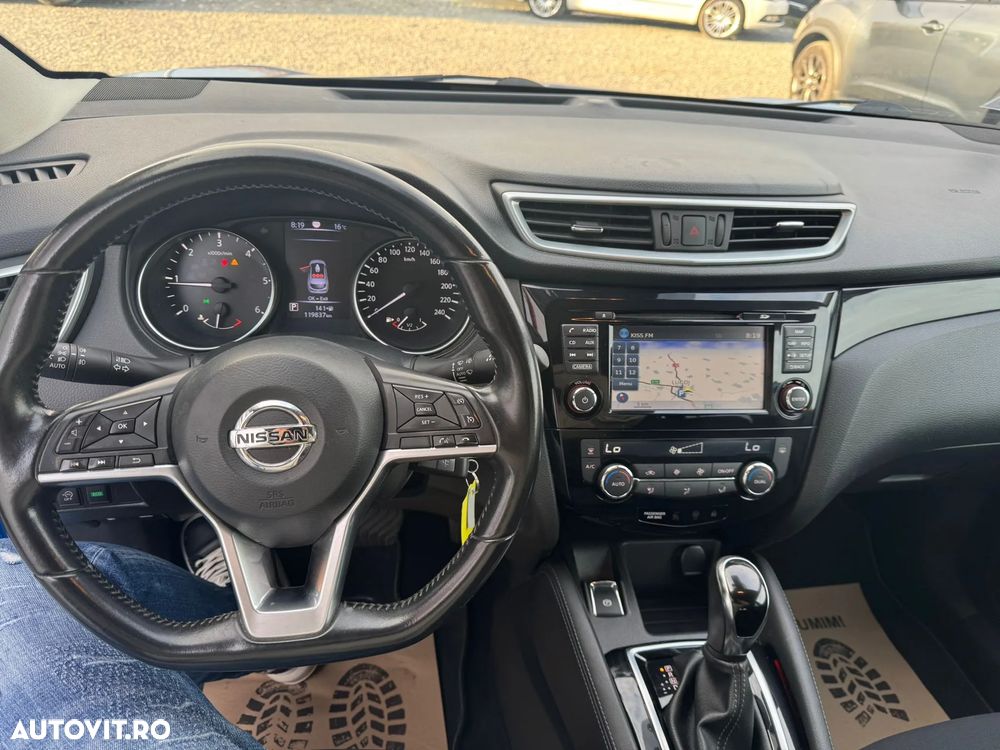 Nissan Qashqai 1.6 DCI Xtronic TEKNA - 7