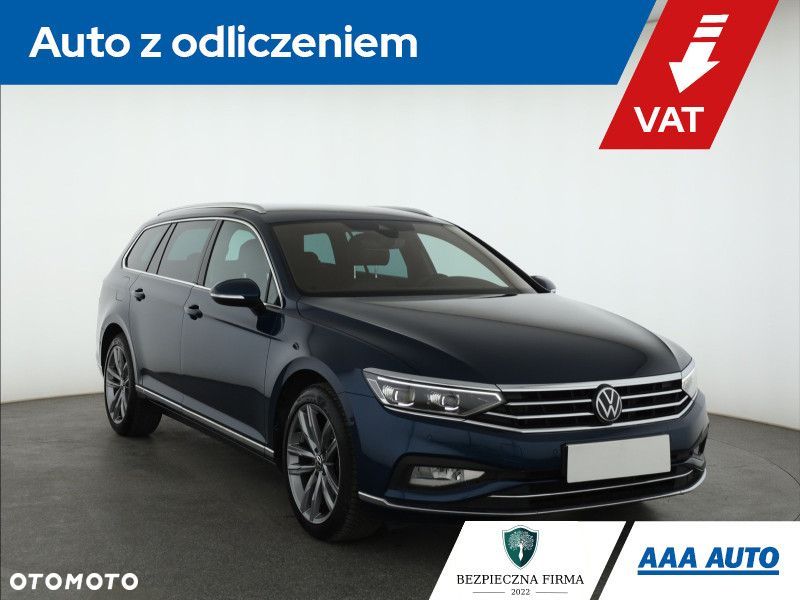 Volkswagen Passat Variant - 2