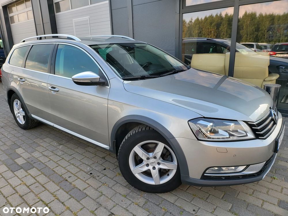 Volkswagen Passat Alltrack - 23