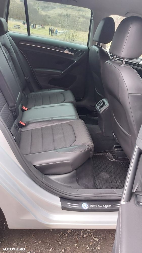 Volkswagen Golf 2.0 TDI BMT Highline - 25