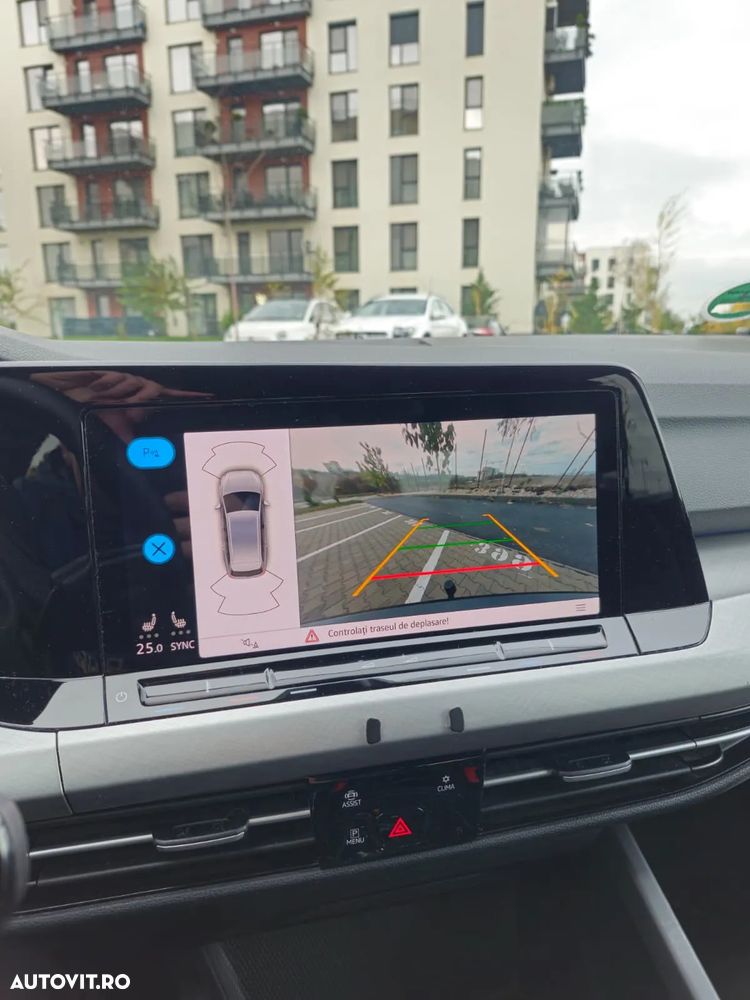 Volkswagen Golf 2.0 TDI SCR DSG Life - 10